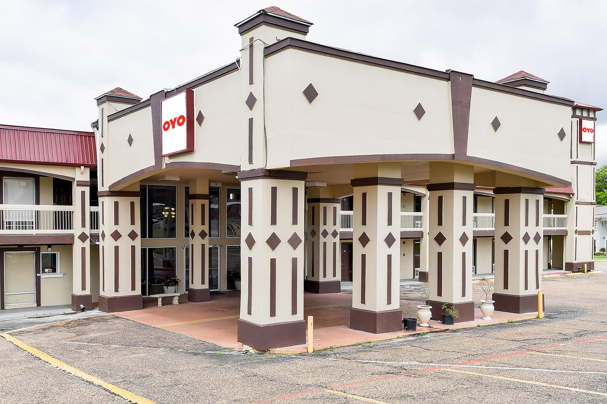 Oyo Hotel Tyler Northwest Mineola Hwy Exterior photo