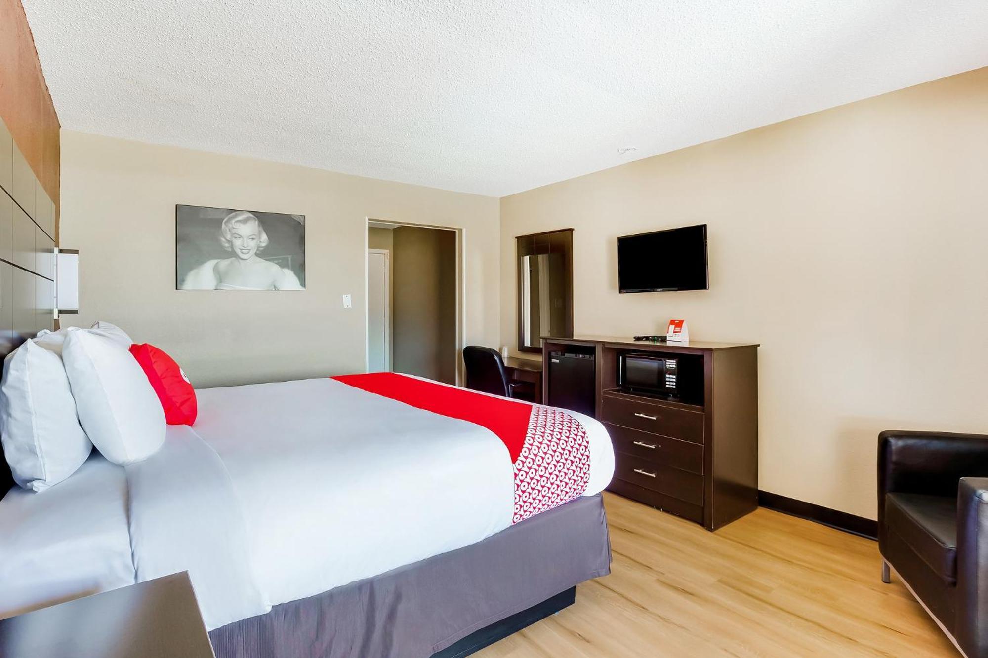 Oyo Hotel Tyler Northwest Mineola Hwy Exterior photo